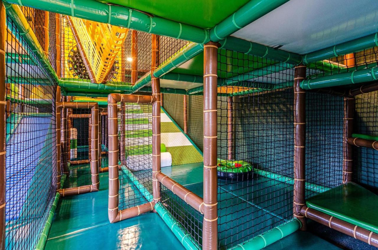 Hotel Astor Jastrzębia Góra Exterior foto